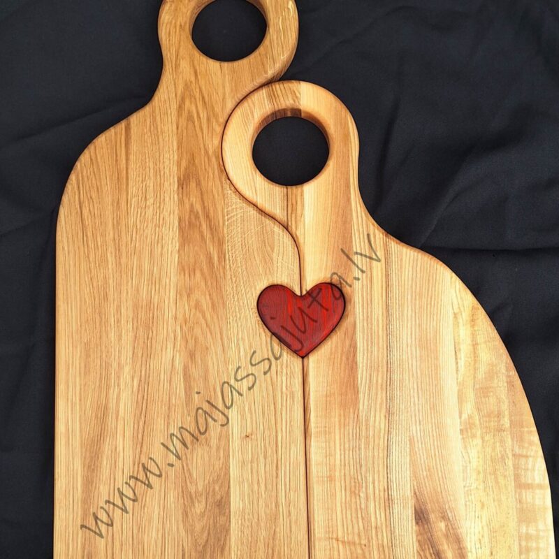 Garenšķiedras virtuves koka griežamo dēļu komplekts ”MĪLESTĪBA”